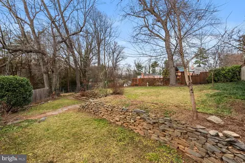 1003 Highland Dr, Silver Spring, MD 20910 photo 25