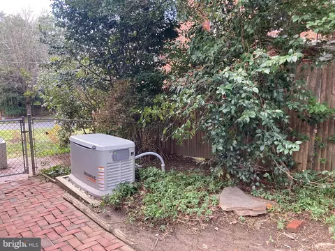 1003 Highland Dr, Silver Spring, MD 20910 photo 26