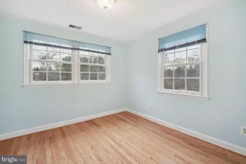 1003 Highland Dr, Silver Spring, MD 20910 photo 19