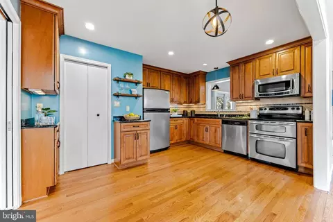15914 Attleboro Rd, Silver Spring, MD 20905 photo 6