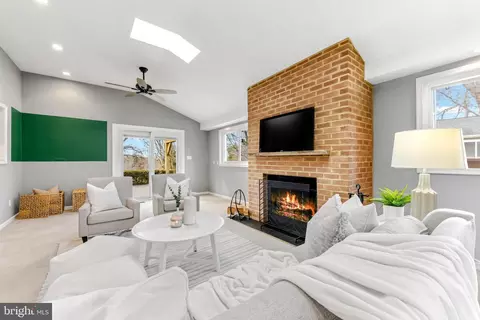 15914 Attleboro Rd, Silver Spring, MD 20905 photo 19