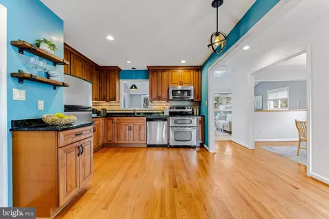 15914 Attleboro Rd, Silver Spring, MD 20905 photo 8