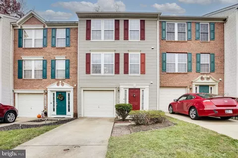 18757 Harmony Woods Ln, Germantown, MD 20874