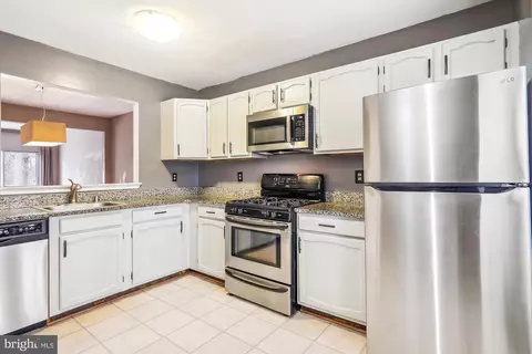 14459 Long Green Dr, Silver Spring, MD 20906 photo 4