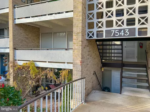7543 Spring Lake Dr #7543-C, Bethesda, MD 20817