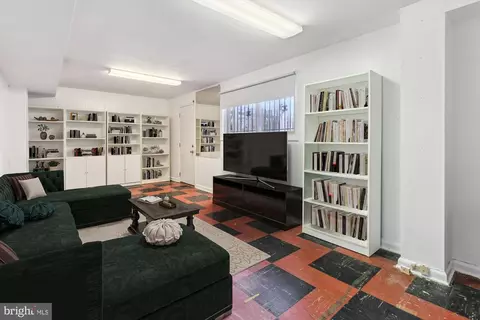 814 Caddington Ave, Silver Spring, MD 20901 photo 31