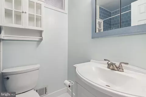 814 Caddington Ave, Silver Spring, MD 20901 photo 25