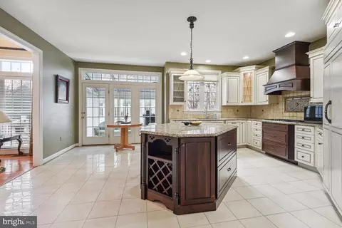 3716 Glen Eagles Dr, Silver Spring, MD 20906 photo 11
