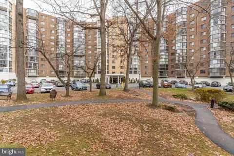 15107 Interlachen Dr #219, Silver Spring, MD 20906 photo 32