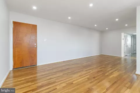 11503 Amherst Ave #17, Silver Spring, MD 20902 photo 9