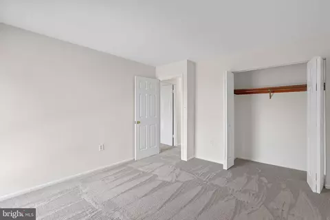 2204 Greenery Ln #301-21, Silver Spring, MD 20906 photo 14