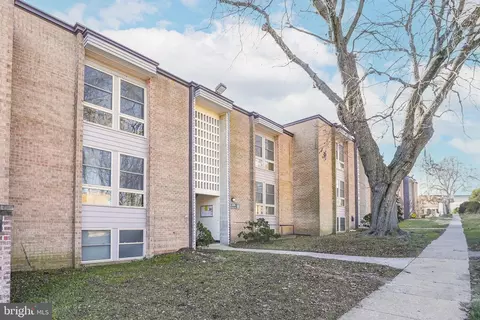 2204 Greenery Ln #301-21, Silver Spring, MD 20906