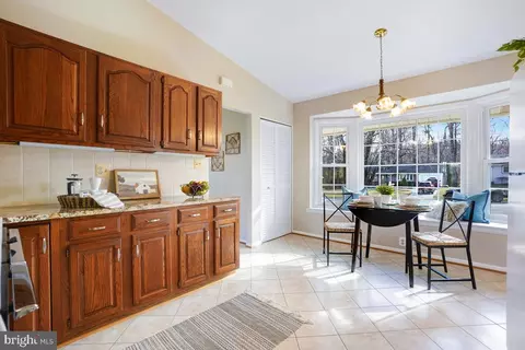 13204 Hathaway Dr, Silver Spring, MD 20906 photo 2