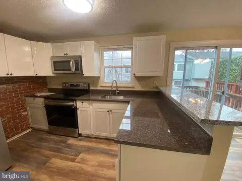 Kitchen - 3705 Castle Ter #123-16, Silver Spring, MD 20904 photo 12 of 14