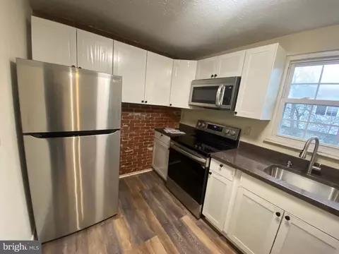 Kitchen - 3705 Castle Ter #123-16, Silver Spring, MD 20904 photo 14 of 14