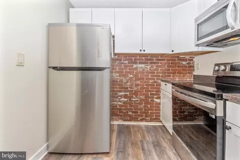Kitchen - 3705 Castle Ter #123-16, Silver Spring, MD 20904 photo 4 of 14