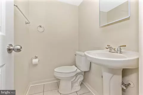 Bath - 3705 Castle Ter #123-16, Silver Spring, MD 20904 photo 1 of 6