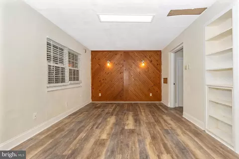 Dining - 3705 Castle Ter #123-16, Silver Spring, MD 20904 photo 1 of 1