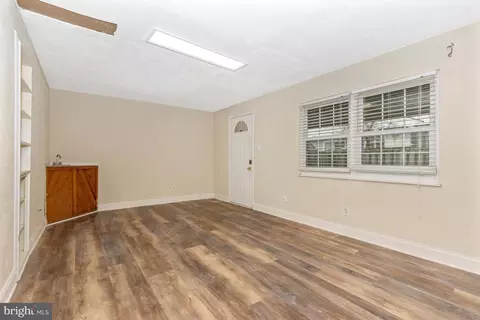 Living - 3705 Castle Ter #123-16, Silver Spring, MD 20904 photo 5 of 5