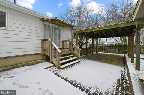 Exterior - 4205 Havard St, Silver Spring, MD 20906 photo 8 of 9