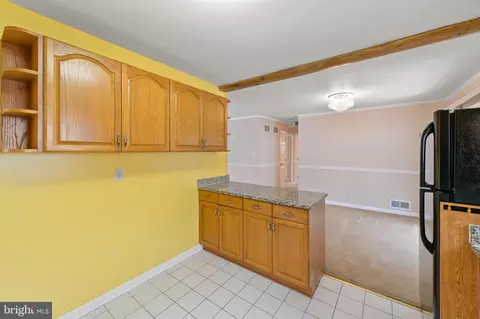 Kitchen - 4205 Havard St, Silver Spring, MD 20906 photo 7 of 11