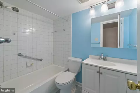 Bath - 4205 Havard St, Silver Spring, MD 20906 photo 3 of 3