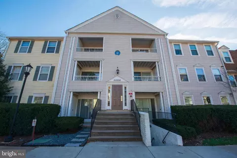 20330 20330 Beaconfield Ter #102, Germantown, MD 20874