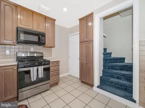 Kitchen - 744 Silver Spring Ave, Silver Spring, MD 20910 photo 1 of 8