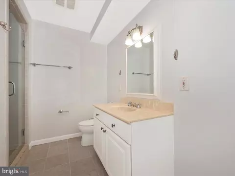 Bath - 744 Silver Spring Ave, Silver Spring, MD 20910 photo 3 of 5