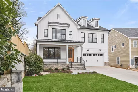 5305 Mckinley St, Bethesda, MD 20814