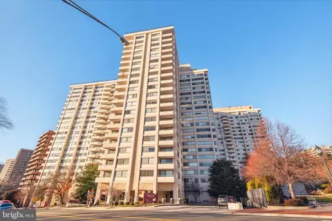 4515 Willard Ave #2417S, Chevy Chase, MD 20815
