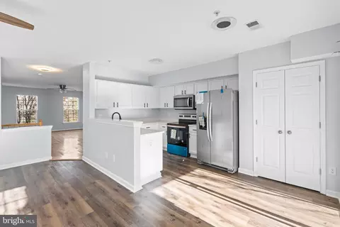 2026 University Blvd W #2, Silver Spring, MD 20902 photo 9