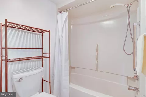 Bath - 3330 N Leisure World Blvd #412, Silver Spring, MD 20906 photo 2 of 9