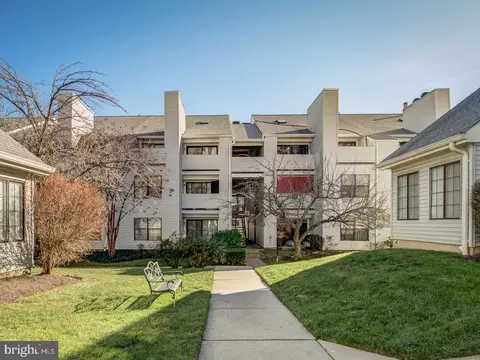 1625 Carriage House Ter #1625-F, Silver Spring, MD 20904