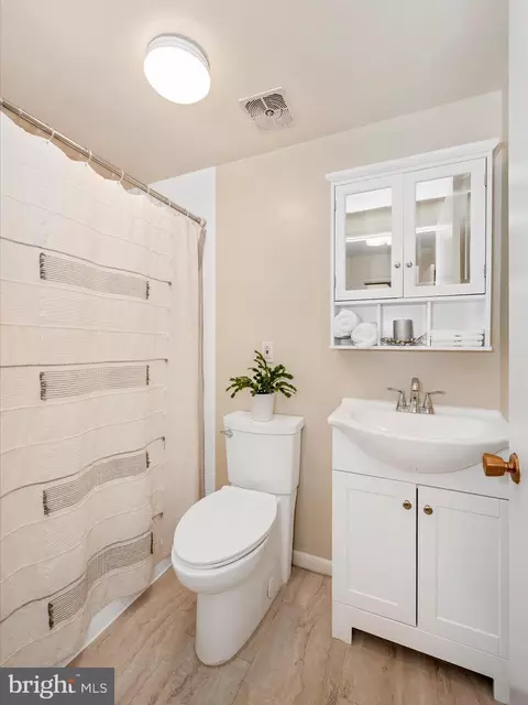 3376 Chiswick Ct #52-1A, Silver Spring, MD 20906 photo 32