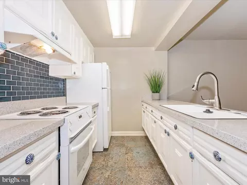 3376 Chiswick Ct #52-1A, Silver Spring, MD 20906 photo 18