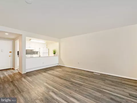 3376 Chiswick Ct #52-1A, Silver Spring, MD 20906 photo 9