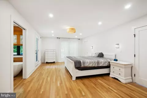 11900 Viewcrest Ter, Silver Spring, MD 20902 photo 28