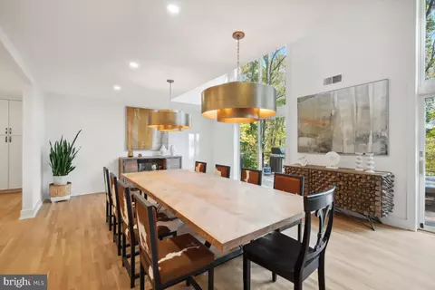 11900 Viewcrest Ter, Silver Spring, MD 20902 photo 19