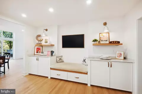 11900 Viewcrest Ter, Silver Spring, MD 20902 photo 14