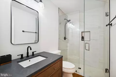 11900 Viewcrest Ter, Silver Spring, MD 20902 photo 56