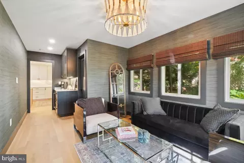 11900 Viewcrest Ter, Silver Spring, MD 20902 photo 16