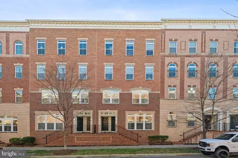 321 Community Center Ave, Gaithersburg, MD 20878