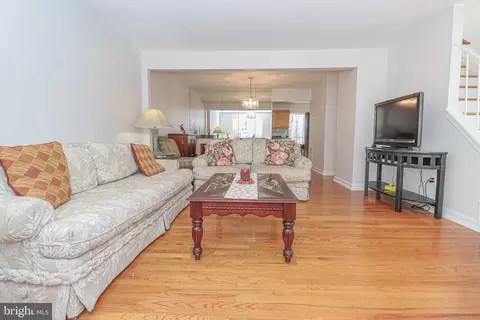 14315 Long Green Dr, Silver Spring, MD 20906 photo 4