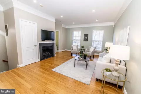 2109 Clark Pl, Silver Spring, MD 20910 photo 7