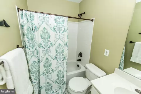 2109 Clark Pl, Silver Spring, MD 20910 photo 23