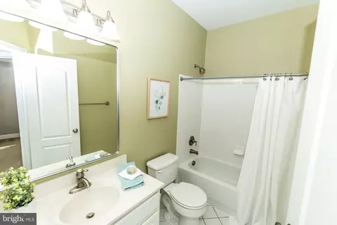 2109 Clark Pl, Silver Spring, MD 20910 photo 28