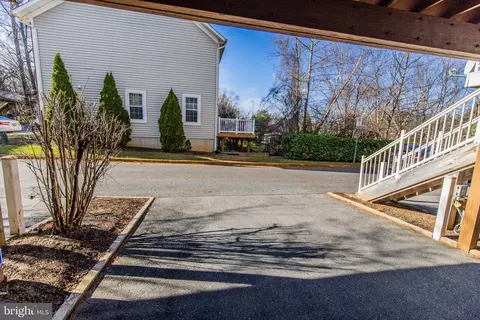 2109 Clark Pl, Silver Spring, MD 20910 photo 39