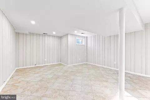 1707 Republic Rd, Silver Spring, MD 20902 photo 23