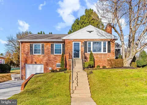 1707 Republic Rd, Silver Spring, MD 20902